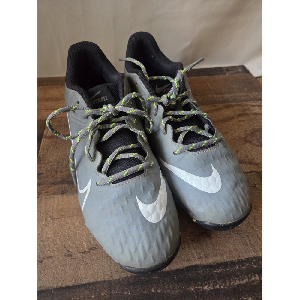 Nike Fastflex Softball Womens Sz 7 Grey